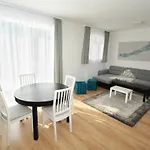Aquilo Apartment *