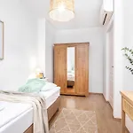 Apartment Aquilo