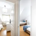Aquilo Apartment *