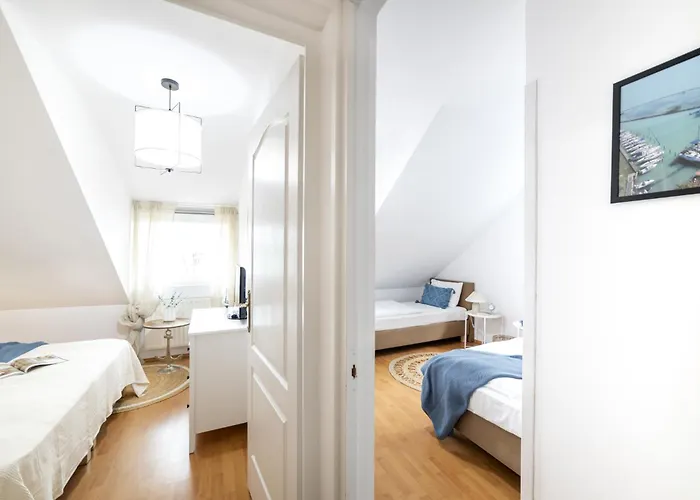 Aquilo Apartament *