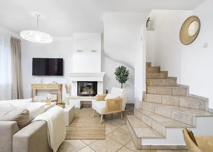 Aquilo 公寓 蒂豪尼